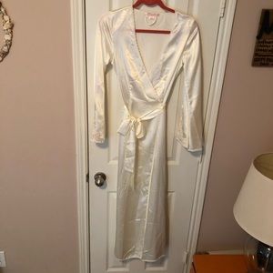 Victoria's Secret Cream Satin Robe
